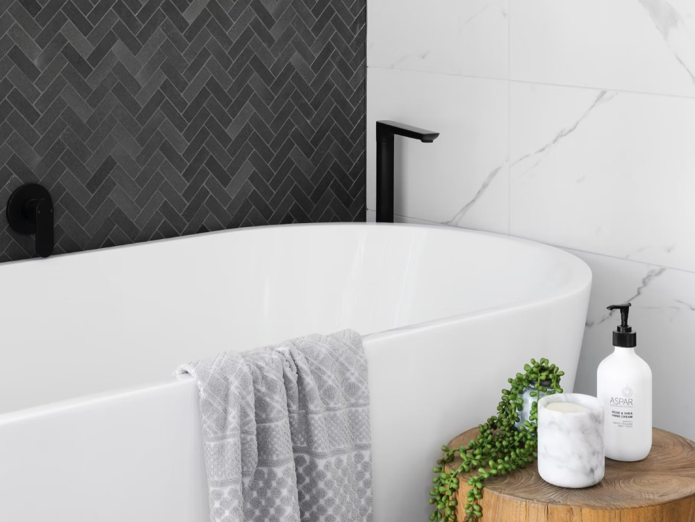 The Essential Guide to Deep Cleaning with Bleach for a Sparkling Home or Office