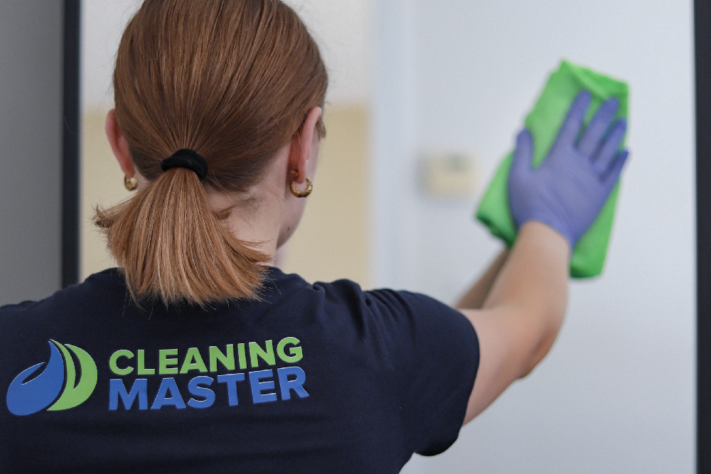 What does commercial cleaning consist of?